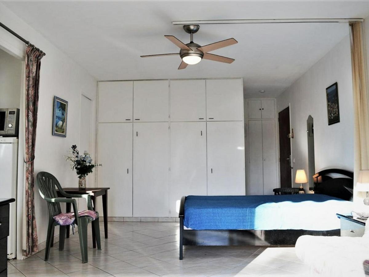 Studio Climatise Au Lavandou Avec Terrasse, Parking Et Environnement Calme - 3 Couchages - Fr-1-251-167 Le Lavandou Luaran gambar